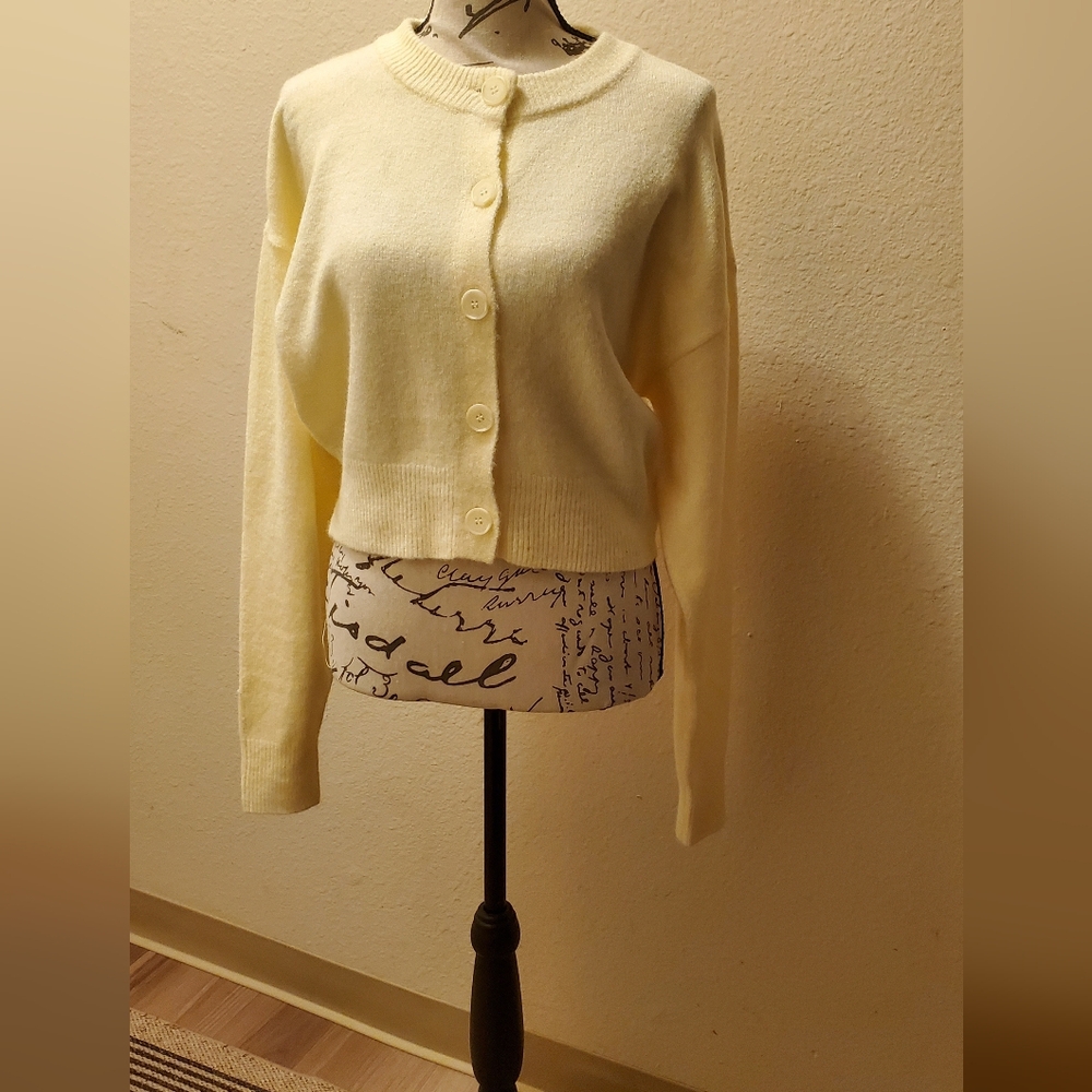 Garage Cream Button-Up Women's Cardigan